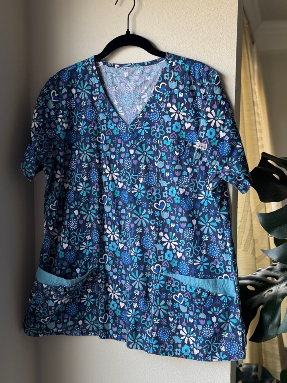 UA Scrubs Women's Floral V-Neck Top